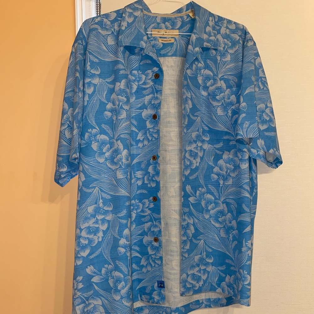 Tommy Bahama Blue Floral Shirt
